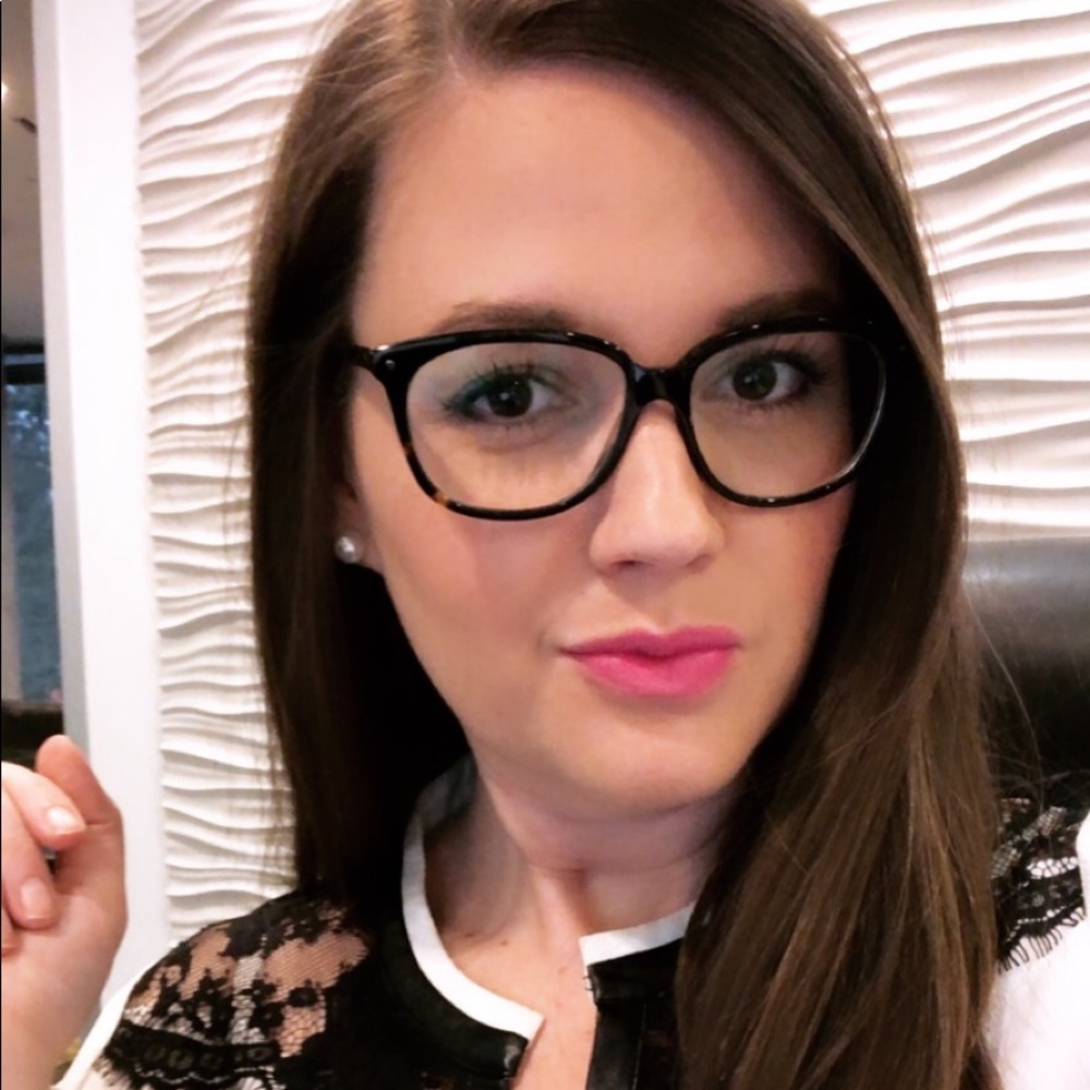 Meet your Posher, Brandee